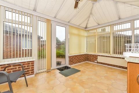 31 Heather Drive, St Michaels, Tenterden, TN30 6PL