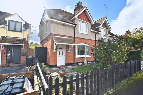 2 bedroom cottage for sale, Station Approach, North Fambridge