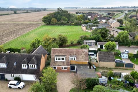 5 bedroom detached house for sale, Quaker Close, Kings Ripton, Huntingdon, Cambridgeshire, PE28