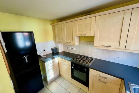 2 bedroom townhouse for sale, BATTALLION WAY, THATCHAM RG19