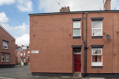 4 bedroom end of terrace house for sale, Recreation Mount, Leeds LS11