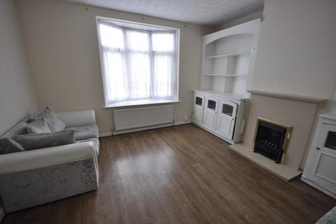 2 bedroom terraced house to rent, Stamford Road, Dagenham