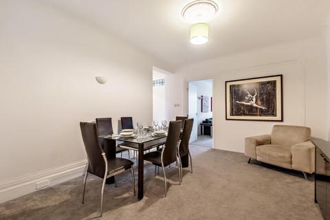 5 bedroom flat to rent, Strathmore Court,143 Park Road, London NW8