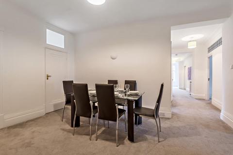 5 bedroom flat to rent, Strathmore Court,143 Park Road, London NW8