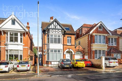 2 bedroom flat for sale, Davigdor Road, Hove, East Sussex, BN3