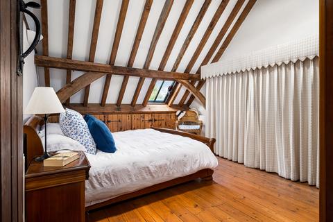 3 bedroom barn conversion for sale, Waltham Road, Maidenhead SL6