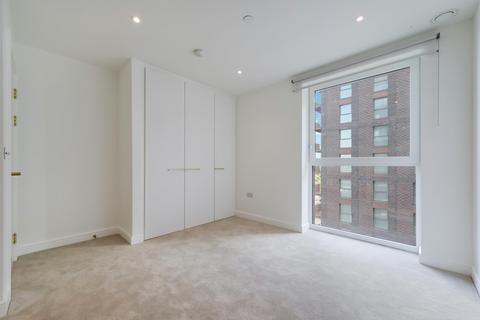 2 bedroom apartment for sale, Waterview House, Grand Union, Wembley, HA0