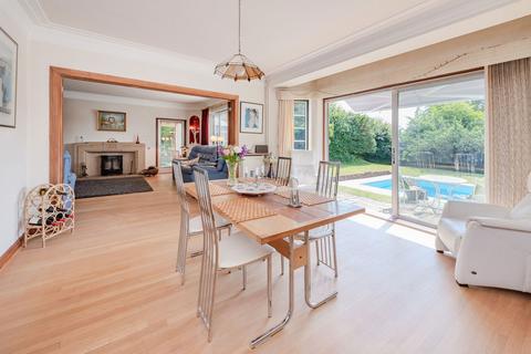 5 bedroom detached house for sale, Harestone Hill, Caterham CR3