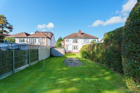 3 bedroom semi-detached house for sale, Wyncliffe Gardens, Leeds LS17