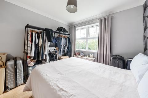 36 Tobermory Close, Slough, SL3 7JG