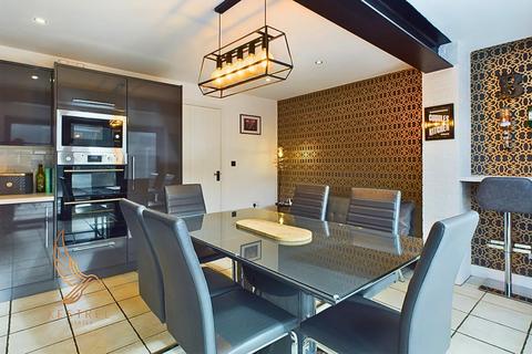 3 Bretton Close, Brierley, Barnsley, S72 9LP