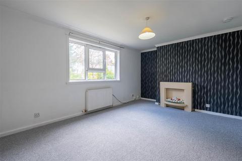 1b Garry Place, Perth, PH2 0AA