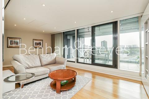 2 bedroom apartment to rent, City Quarter, Aldgate East E1