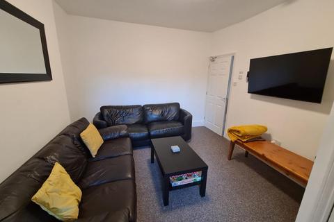 4 bedroom private hall to rent, Coulston Road, Lancaster LA1