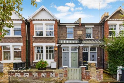 4 bedroom flat for sale, Vartry Road, London, N15