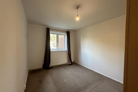 2 bedroom flat for sale, Liden Close, London