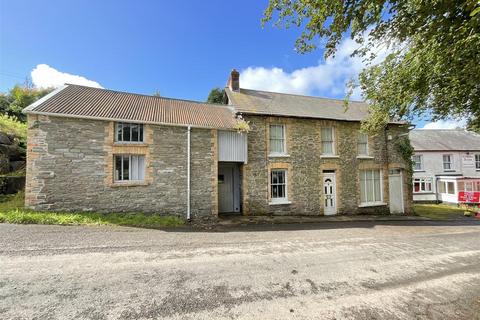 3 bedroom detached house for sale, Llandeilo SA19