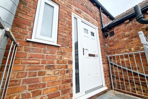 3 bedroom duplex to rent, Stockport Road, Stockport, Greater Manchester, SK3