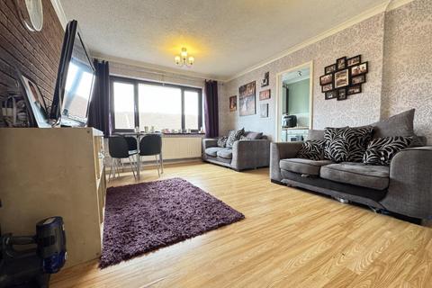 2 bedroom flat for sale, Readers Walk, Great Barr, Birmingham