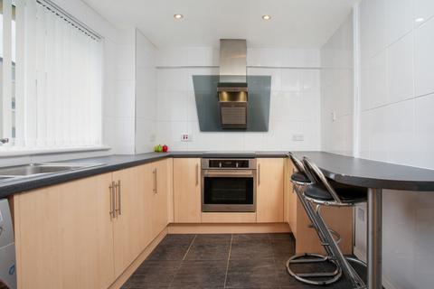 2e Castle Way, Cumbernauld, Glasgow, G67 2DD
