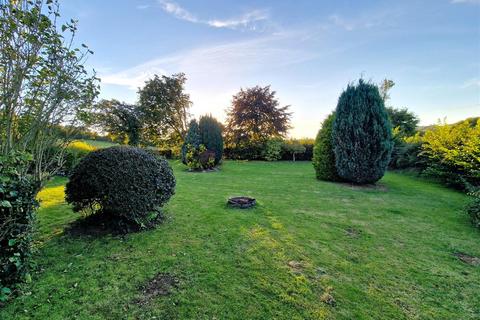 Flemings Leat Road, Lifton, PL16 0AE