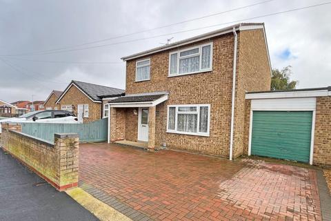 3 bedroom link detached house for sale, Plover Road, Peterborough PE7