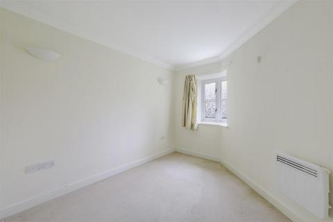 2 bedroom apartment for sale, Elizabeth Drive, Banstead