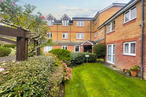 2 bedroom retirement property for sale, Silverwood Court, Wakehurst Place, Rustington