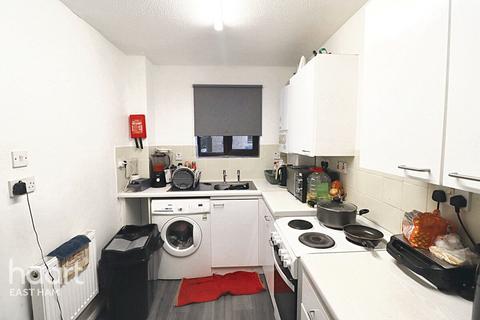 2 bedroom end of terrace house for sale, Bowyer Close Beckton, London