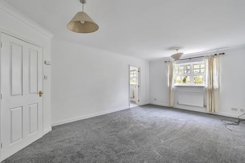 2 bedroom apartment for sale, Dunraven Avenue, Redhill, Surrey