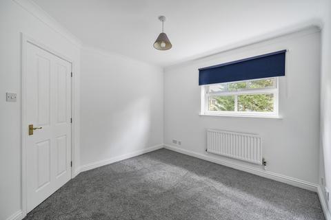 2 bedroom apartment for sale, Dunraven Avenue, Redhill, Surrey