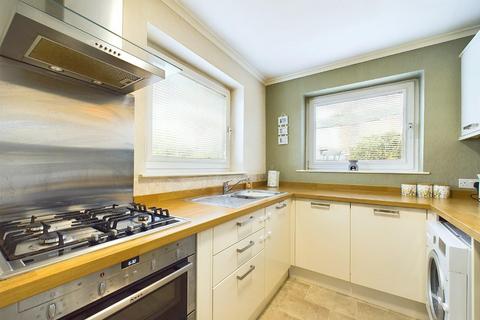 85 Thackley Road, Bradford, BD10 0SB