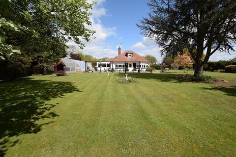 4 bedroom detached bungalow for sale, Rosehill Road, Stoke Heath, Market Drayton, Shropshire