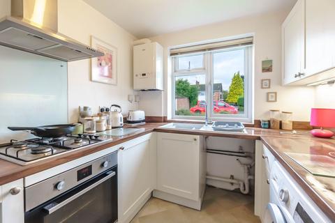 2 bedroom ground floor flat for sale, Chatsworth Avenue, Cambridge, CB4