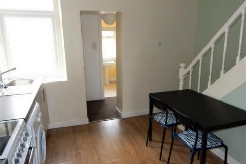 2 bedroom private hall to rent, Woodville Street, Lancaster LA1