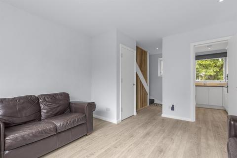 2 bedroom end of terrace house to rent, Murray Mews, NW1