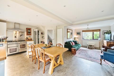 4 bedroom end of terrace house for sale, Middle Road, Sway, Lymington, SO41