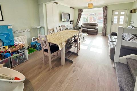 9 Copland Road, Stanford-le-hope, SS17 0DE