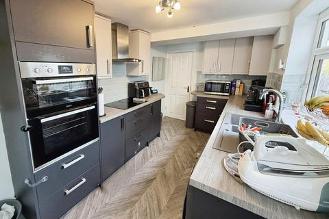 9 Copland Road, Stanford-le-hope, SS17 0DE