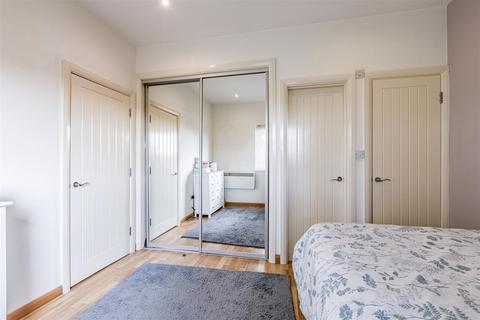 1 bedroom apartment for sale, Brewery Lane, West Byfleet KT14