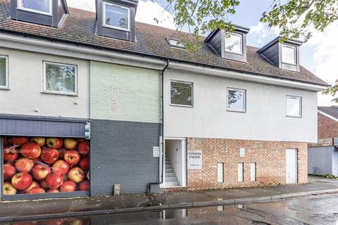 1 bedroom apartment for sale, Brewery Lane, West Byfleet KT14