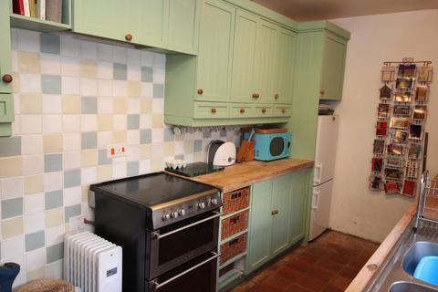 3 bedroom semi-detached house to rent, Staithe Street, Wells-next -The-Sea, NR23