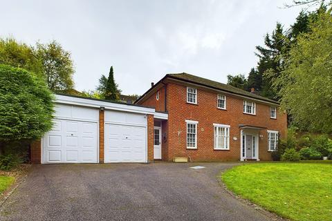 Elmshott Close, Penn, High Wycombe, Buckinghamshire