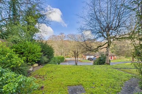 5 bedroom detached house for sale, Elmshott Close, Penn, High Wycombe, Buckinghamshire