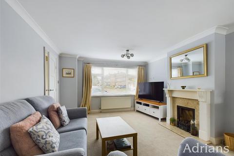 8 Abbess Close, Chelmsford, CM1 2SE