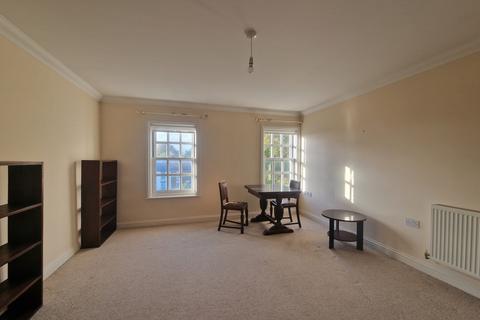 2 bedroom flat to rent, Coventry Gardens, Walmer, CT14