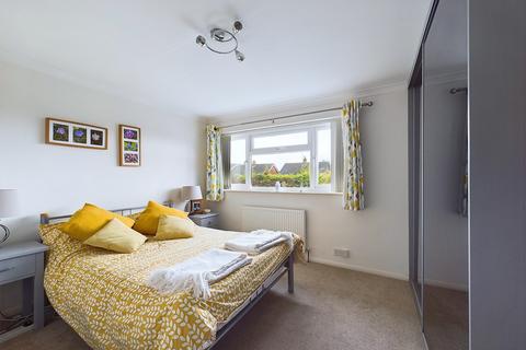 6 Hillwerke, Chinnor, OX39 4TX