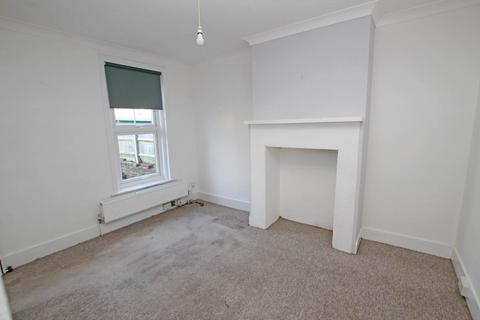 3 bedroom end of terrace house for sale, Sidley Road, Eastbourne, BN22 7JR