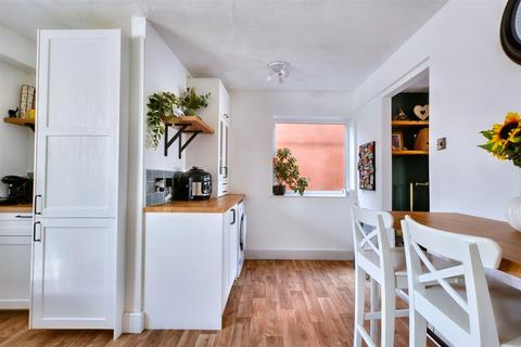 3 bedroom end of terrace house for sale, Shanklin Drive, Stapleford, Nottingham