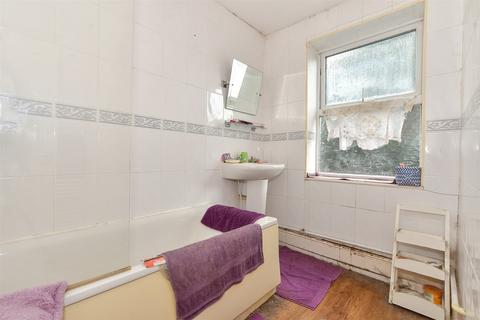 2 bedroom end of terrace house for sale, Bonsor Road, Folkestone, Kent